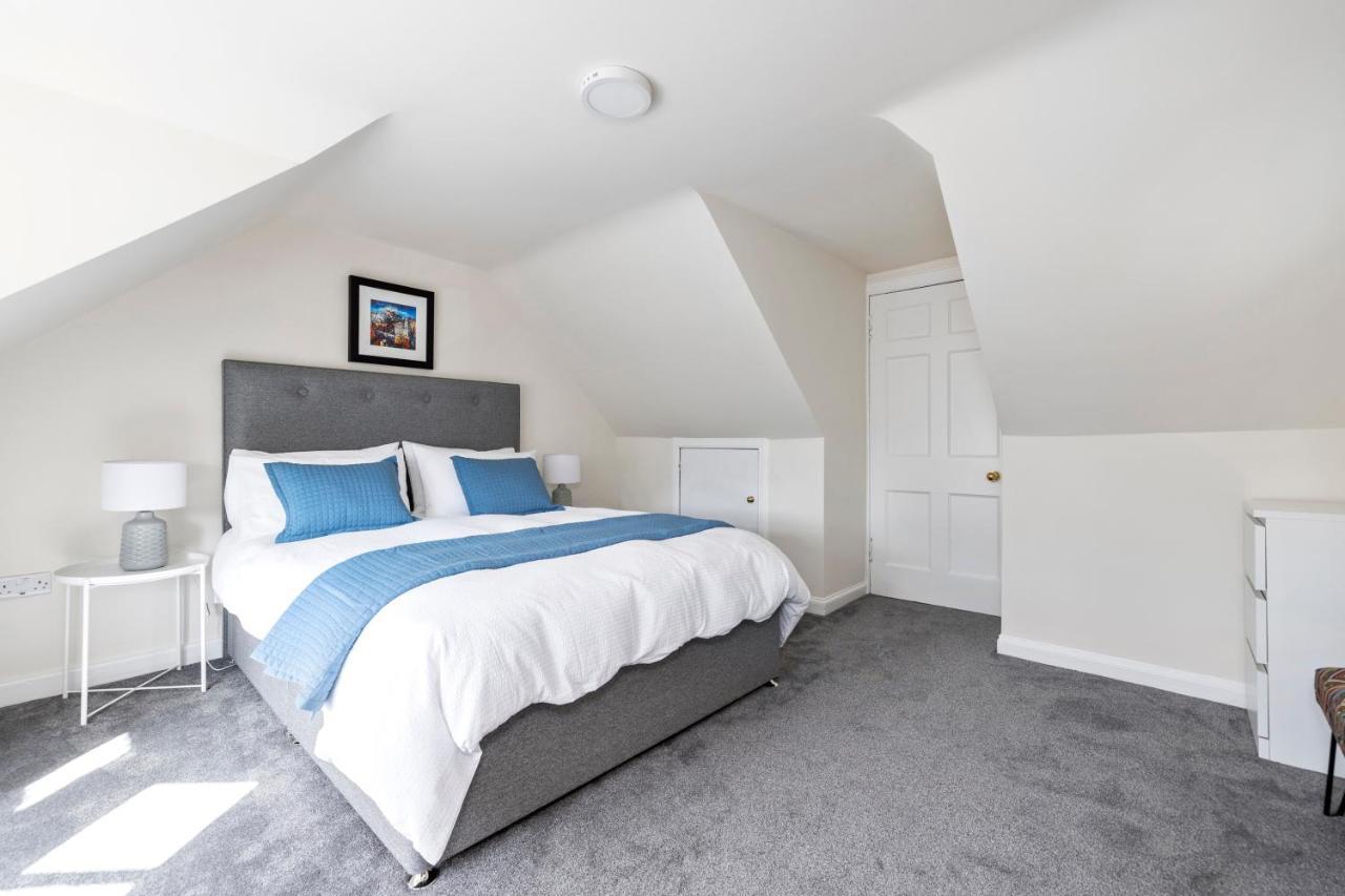 2 Bedroom Apartment On Peebles High Street Εξωτερικό φωτογραφία